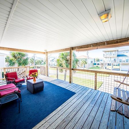 Relax At Our Beach Haven - Pet Friendly ガルベストン エクステリア 写真